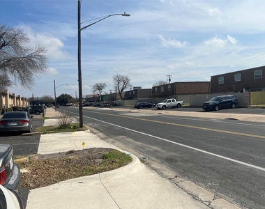 1820 Wooten Park Dr - Photo Thumbnail 18
