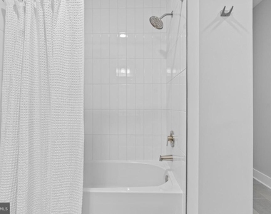 144 N.main St - Photo Thumbnail 41