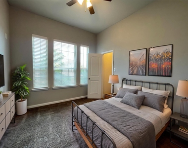 8113 Northgate Loop - Photo Thumbnail 26