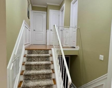 858 Estates Boulevard - Photo Thumbnail 7