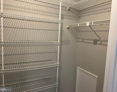 75 Kenwood - Photo Thumbnail 16