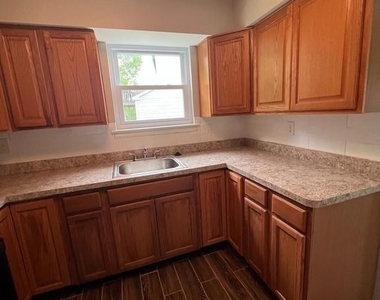 16 Maynard Drive - Photo Thumbnail 14