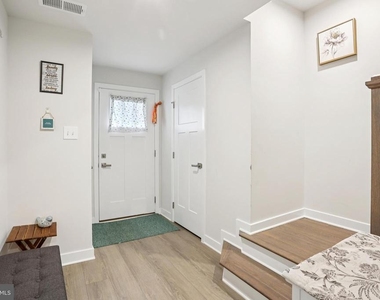 47 Rosemary Way - Photo Thumbnail 4