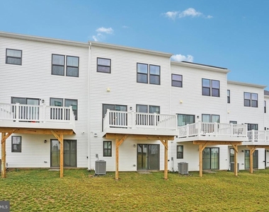 47 Rosemary Way - Photo Thumbnail 41