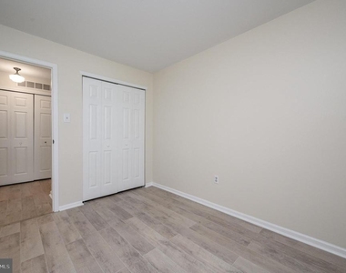 17 Chelmsford Court - Photo Thumbnail 13