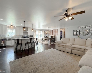 49474 Morning Glory Lane - Photo Thumbnail 6