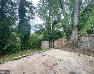 2301 Houston Street - Photo Thumbnail 11