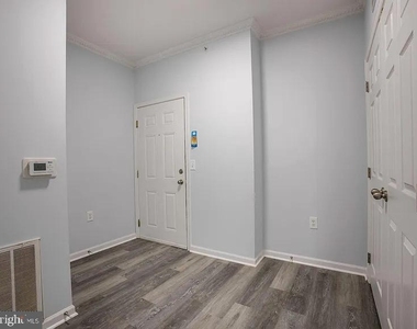 1301 Karen Boulevard - Photo Thumbnail 7