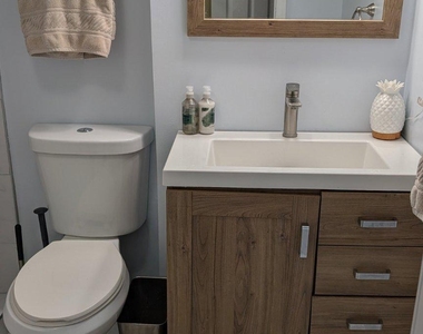 15715 Tierra Drive - Photo Thumbnail 33