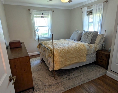15715 Tierra Drive - Photo Thumbnail 16