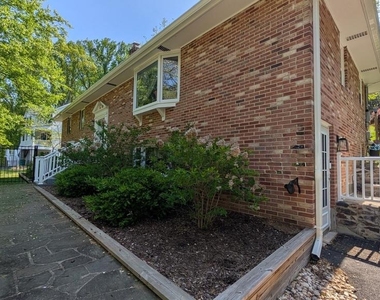 15715 Tierra Drive - Photo Thumbnail 2