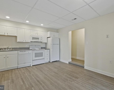 28 Liberty Street - Photo Thumbnail 9