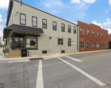 28 Liberty Street - Photo Thumbnail 27