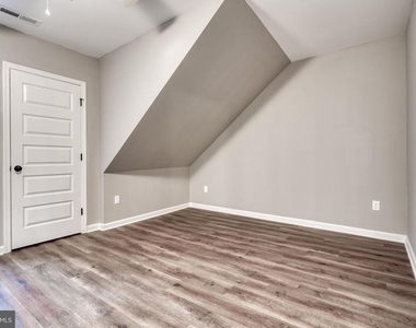 6722 Brentwood Avenue - Photo Thumbnail 20
