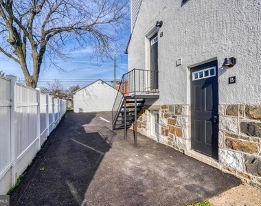6722 Brentwood Avenue - Photo Thumbnail 24