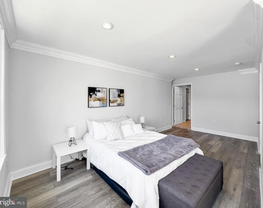 5209 Cuthbert Avenue - Photo Thumbnail 10