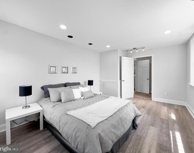 5209 Cuthbert Avenue - Photo Thumbnail 16