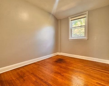 1726 E Belvedere Avenue - Photo Thumbnail 17