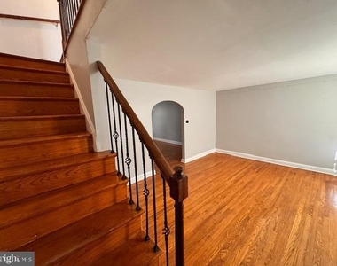 1726 E Belvedere Avenue - Photo Thumbnail 9