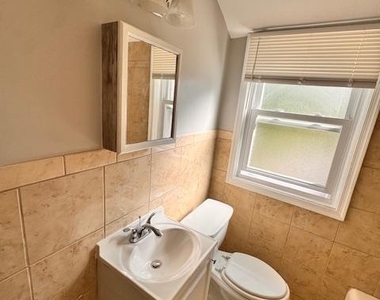1726 E Belvedere Avenue - Photo Thumbnail 13