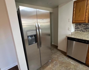 603 Braeside Road - Photo Thumbnail 8