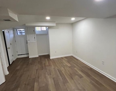 603 Braeside Road - Photo Thumbnail 11