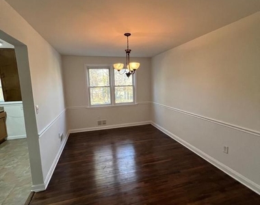603 Braeside Road - Photo Thumbnail 17