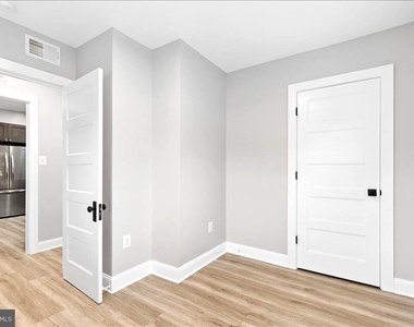 1621 Bentley Road - Photo Thumbnail 12