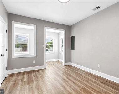 1621 Bentley Road - Photo Thumbnail 8