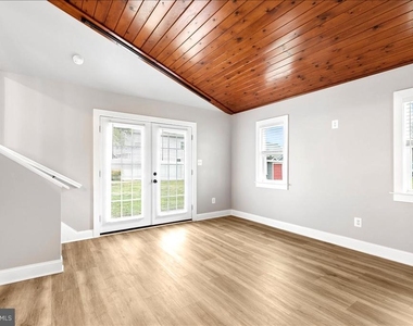 1621 Bentley Road - Photo Thumbnail 5