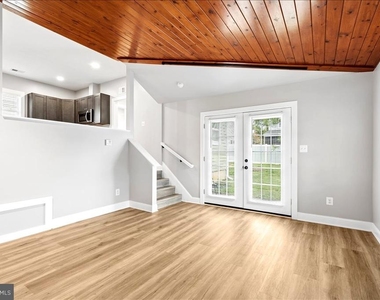 1621 Bentley Road - Photo Thumbnail 4