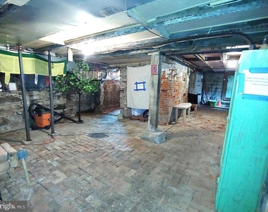 30 Cornhill Street - Photo Thumbnail 20