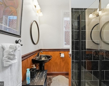 56 Adams Street Nw - Photo Thumbnail 29
