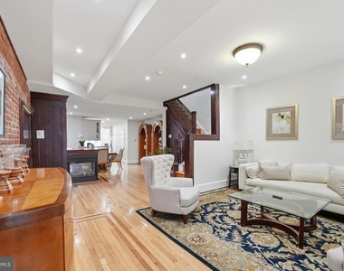 56 Adams Street Nw - Photo Thumbnail 3