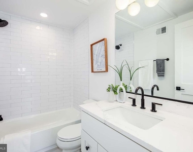 1818 Rhode Island Avenue Ne - Photo Thumbnail 11