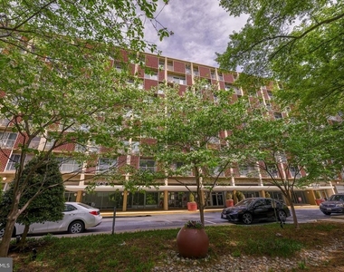 800 4th Street Sw - Photo Thumbnail 1