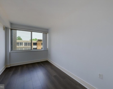 800 4th Street Sw - Photo Thumbnail 12