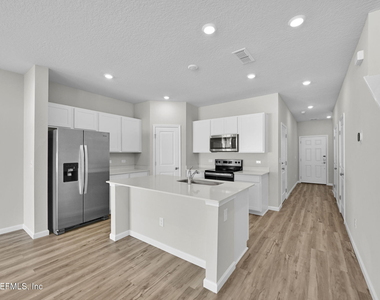 14522 Macadamia Lane - Photo Thumbnail 9