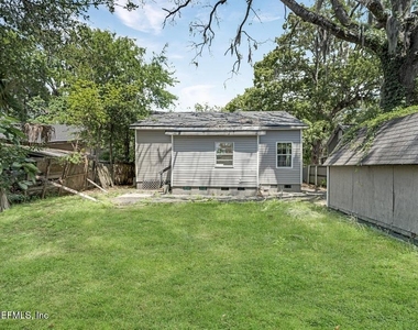 2410 Mcquade Street - Photo Thumbnail 19