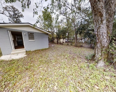 2178 W 41st Street - Photo Thumbnail 21