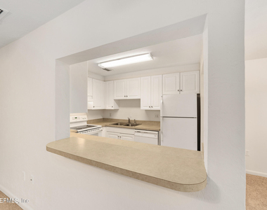 501 Sw 75th Street - Photo Thumbnail 9