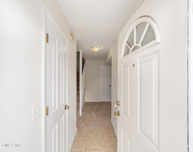 501 Sw 75th Street - Photo Thumbnail 2
