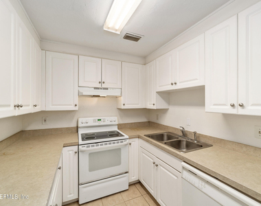 501 Sw 75th Street - Photo Thumbnail 11