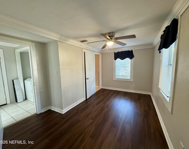 3352 College Street - Photo Thumbnail 15