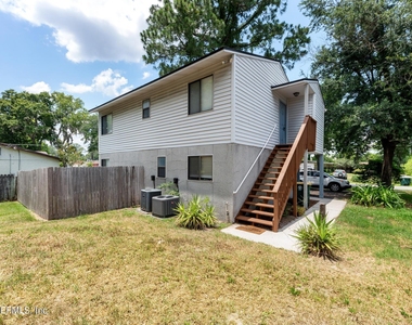 3604 Morton Street - Photo Thumbnail 1