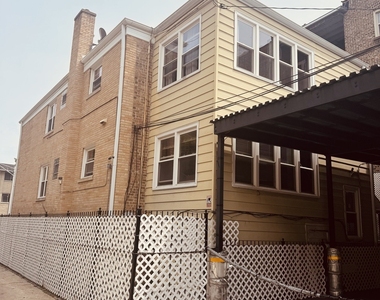 5544 N Campbell Avenue - Photo Thumbnail 9