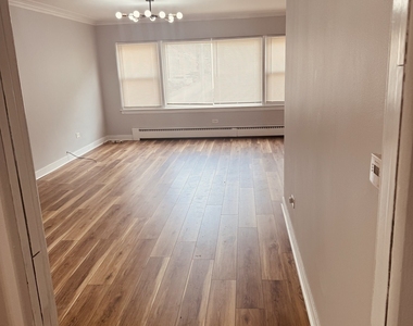 5544 N Campbell Avenue - Photo Thumbnail 13