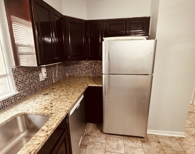 5544 N Campbell Avenue - Photo Thumbnail 2