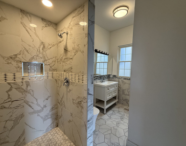 5942 S Justine Street - Photo Thumbnail 8