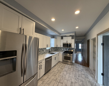 5942 S Justine Street - Photo Thumbnail 2